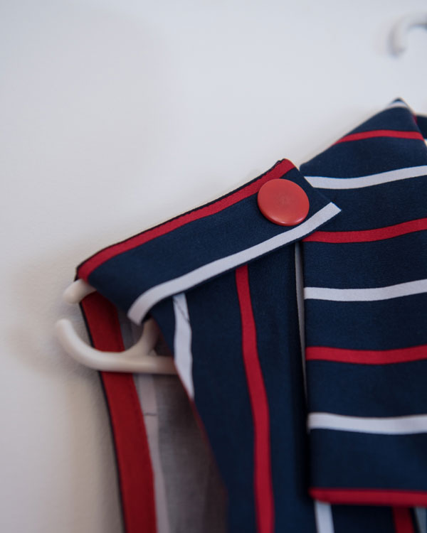Prugasti blejzer Navy
